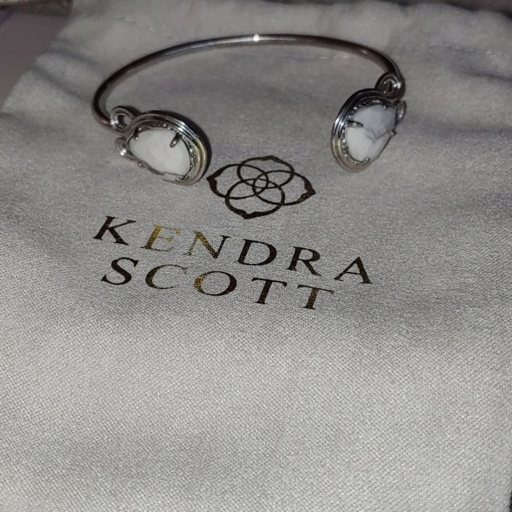 Kendra Scott cuff bracelet